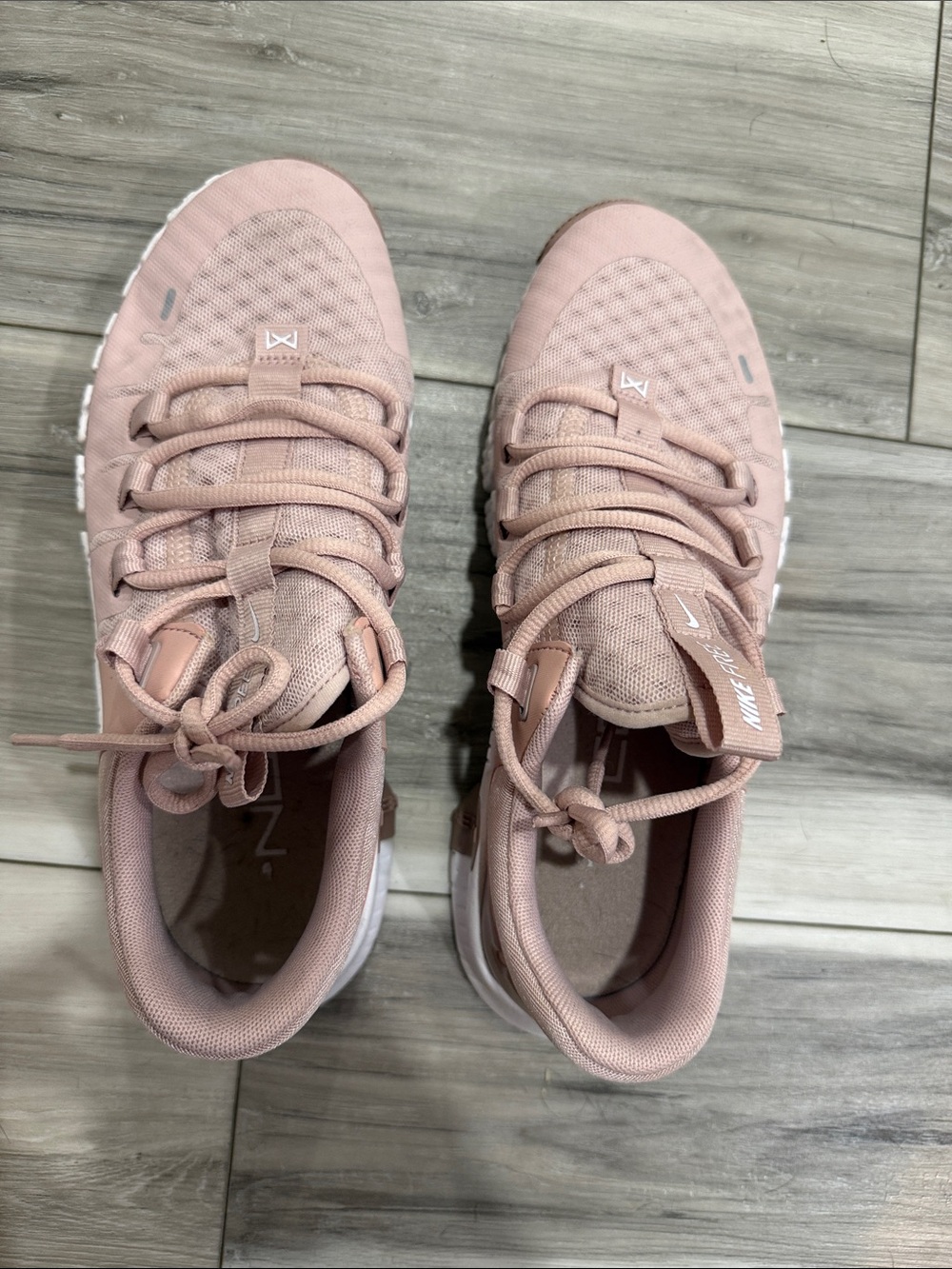 Nike Women’s Dusty Pink Athletic Sneakers